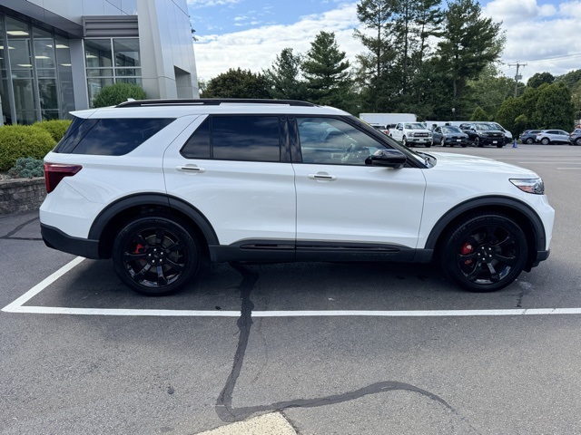 2020 Ford Explorer ST photo 6