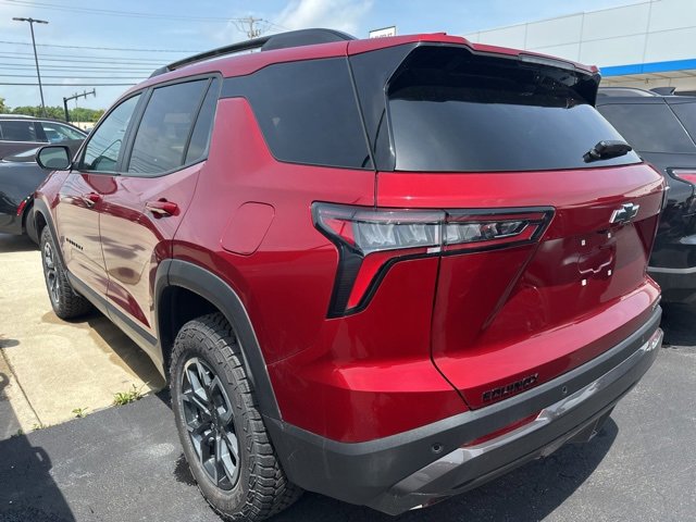 2025 Chevrolet Equinox ACTIV photo 2