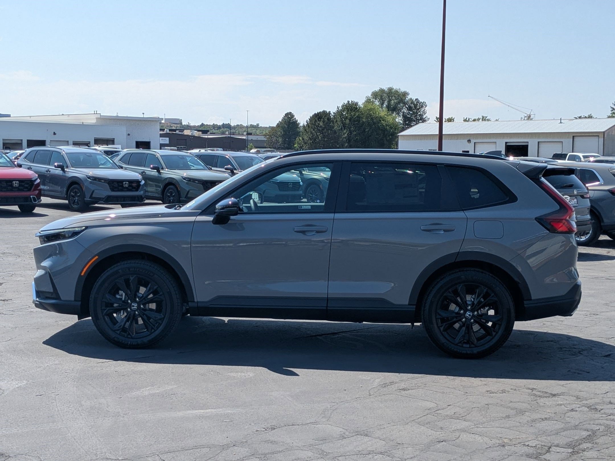 2026 Honda CR-V Sport Touring Hybrid photo 6
