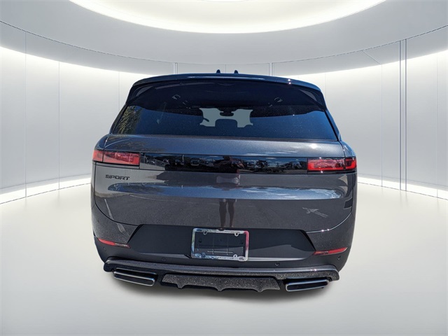 2025 Land Rover Range Rover Sport SE photo 4