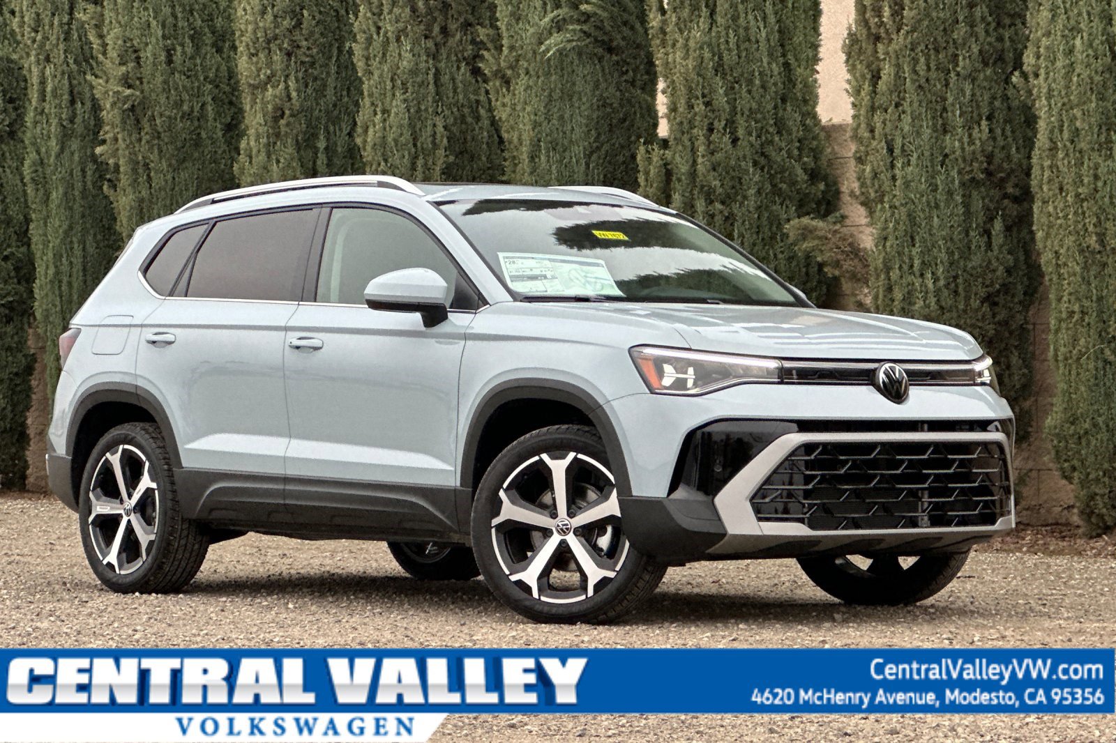 2026 Volkswagen Taos SEL's photo