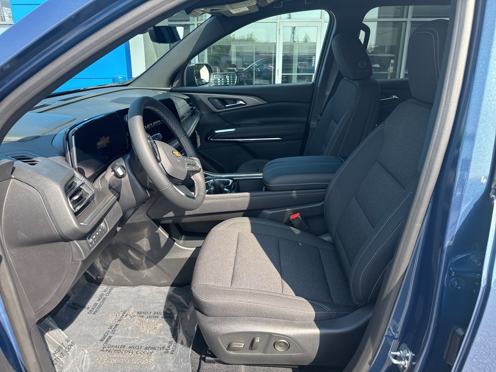 2026 Chevrolet Traverse photo 17