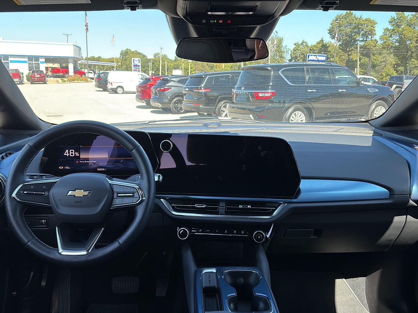 2024 Chevrolet Equinox EV 1LT photo 4