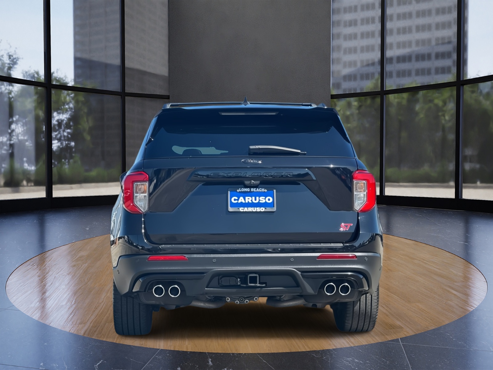 2021 Ford Explorer ST photo 3