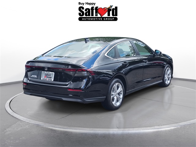 2025 Honda Accord LX photo 6