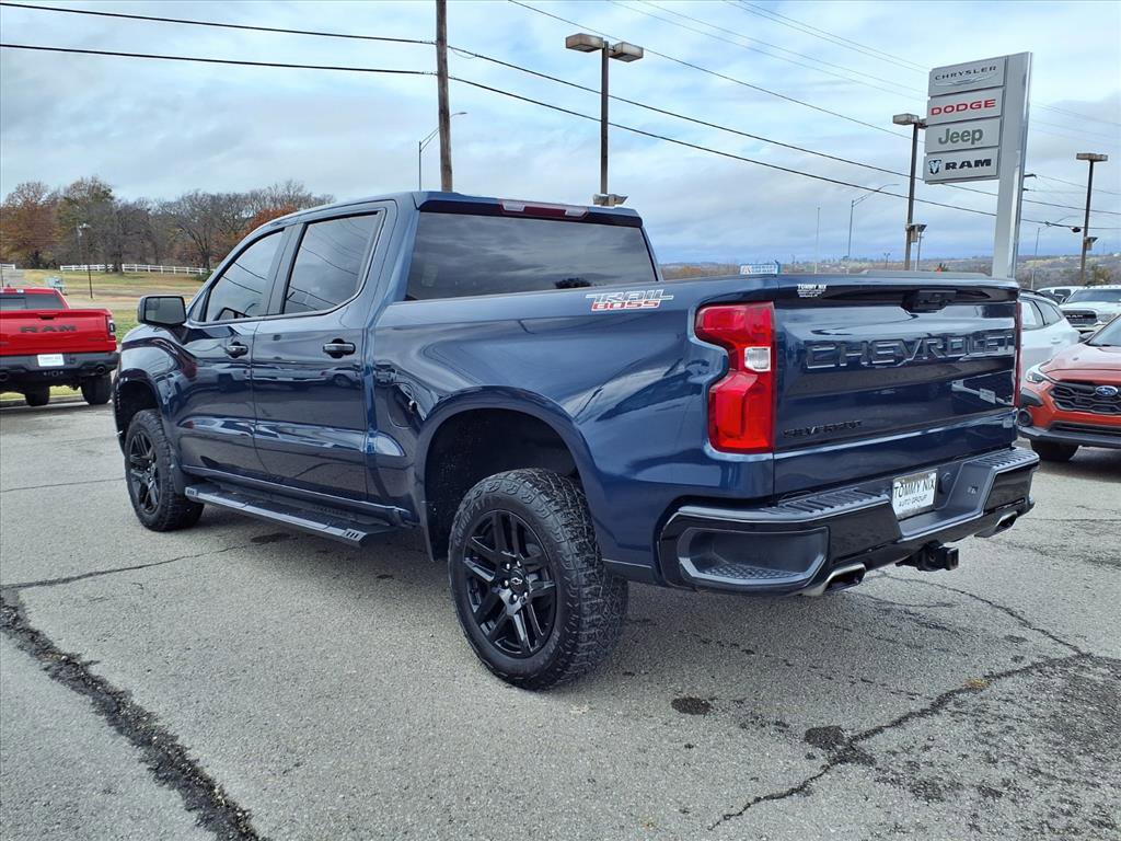 2023 Chevrolet Silverado 1500 LT Trail Boss photo 2