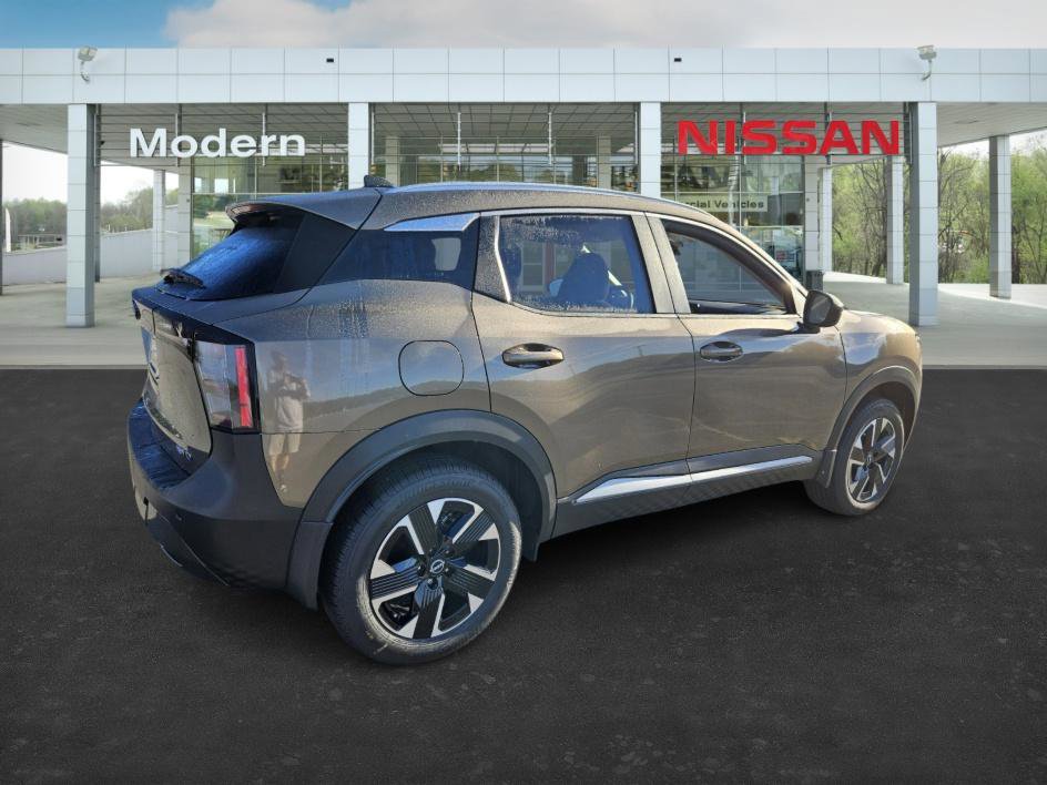 2026 Nissan Kicks SV photo 2