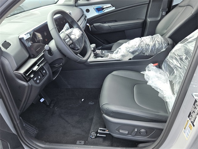 2026 Kia Sportage EX photo 3