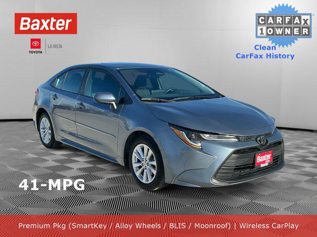2023 Toyota Corolla LE's photo