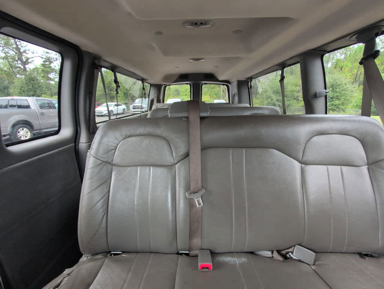 2023 Gmc Savana LS photo 4