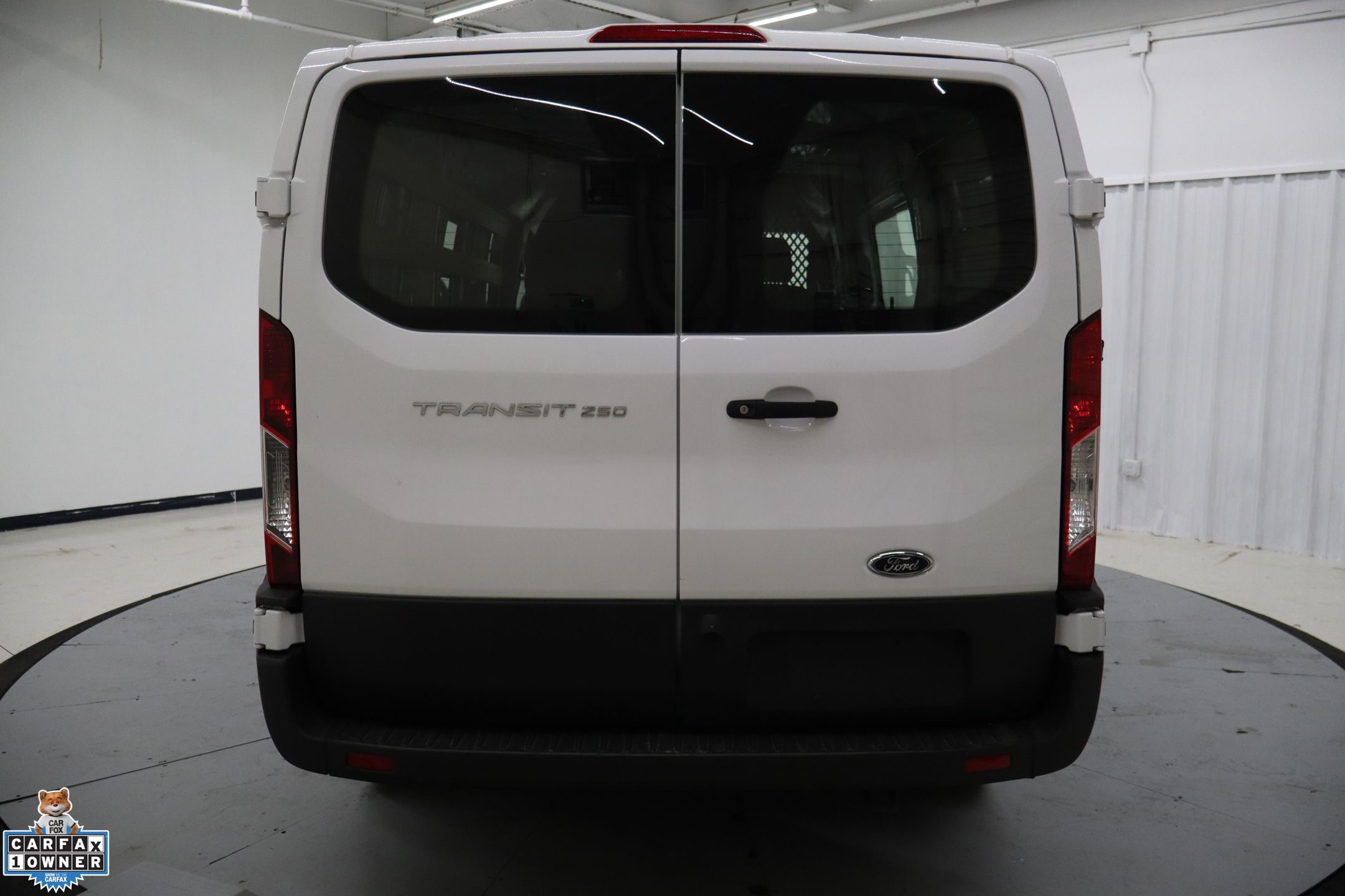 2024 Ford Transit photo 2