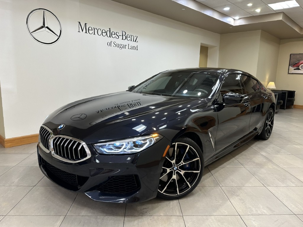 2022 BMW 8 Series 840i's photo