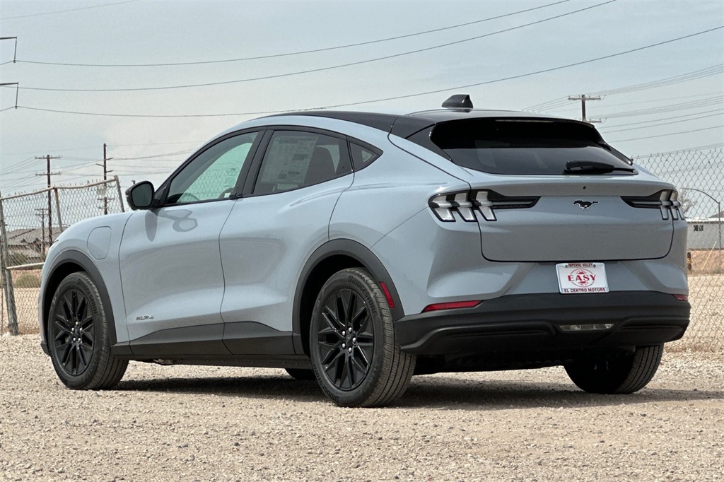2025 Ford Mustang Mach-E Select photo 6