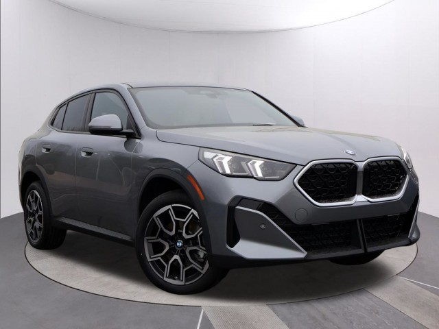 2025 BMW X2 xDrive28i