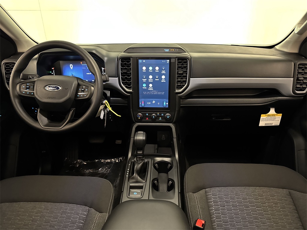 2025 Ford Ranger XL photo 4