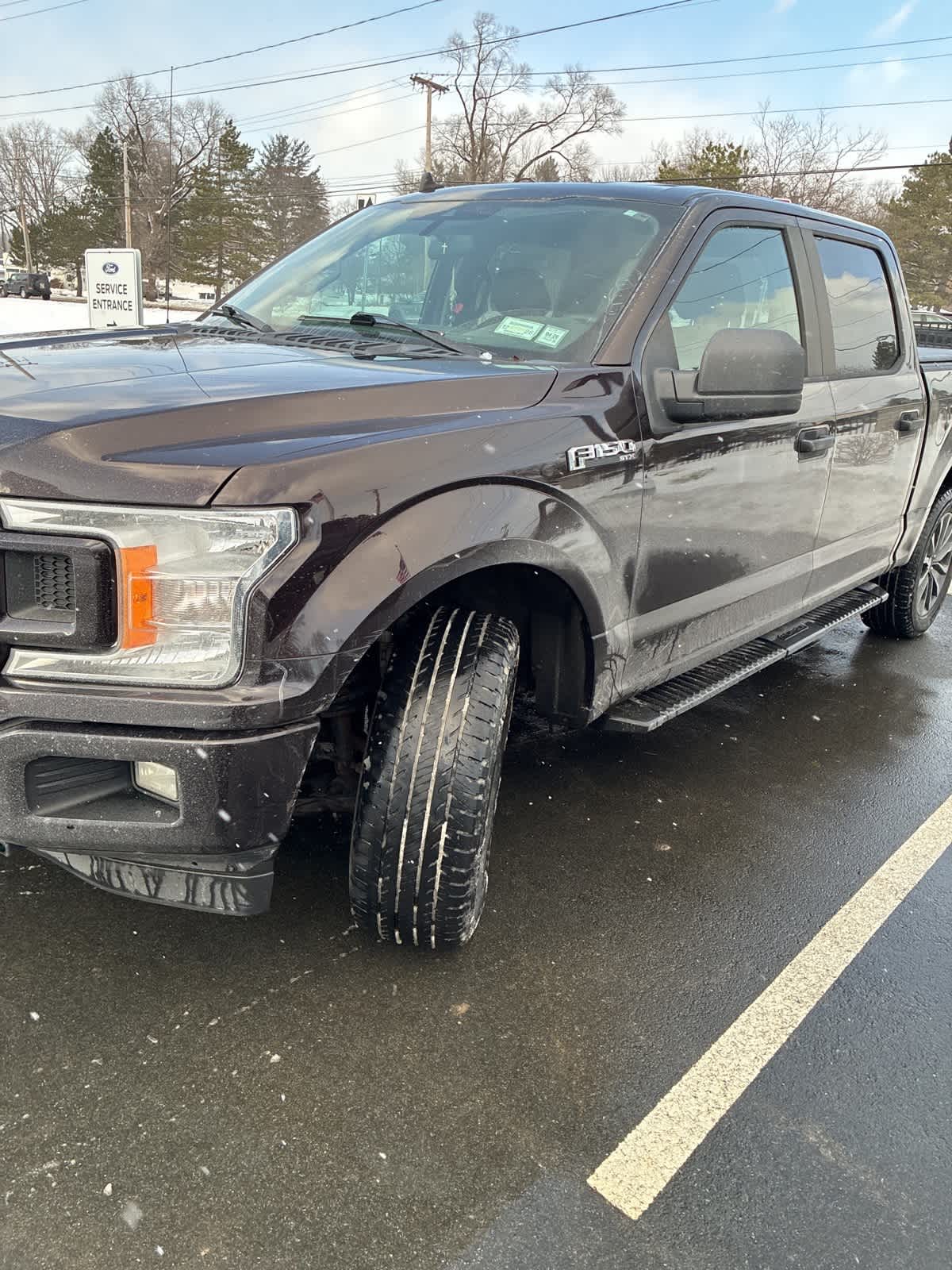 2020 Ford F-150 XL's photo