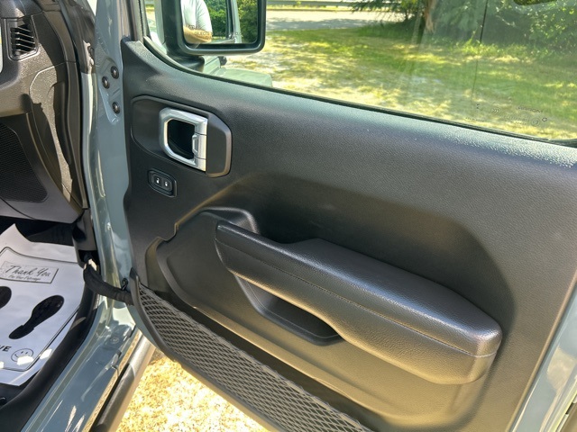 2024 Jeep Gladiator photo 20