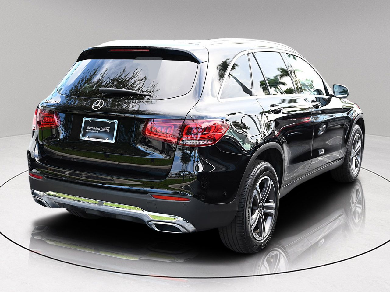 2021 Mercedes Benz GLC 300 photo 4