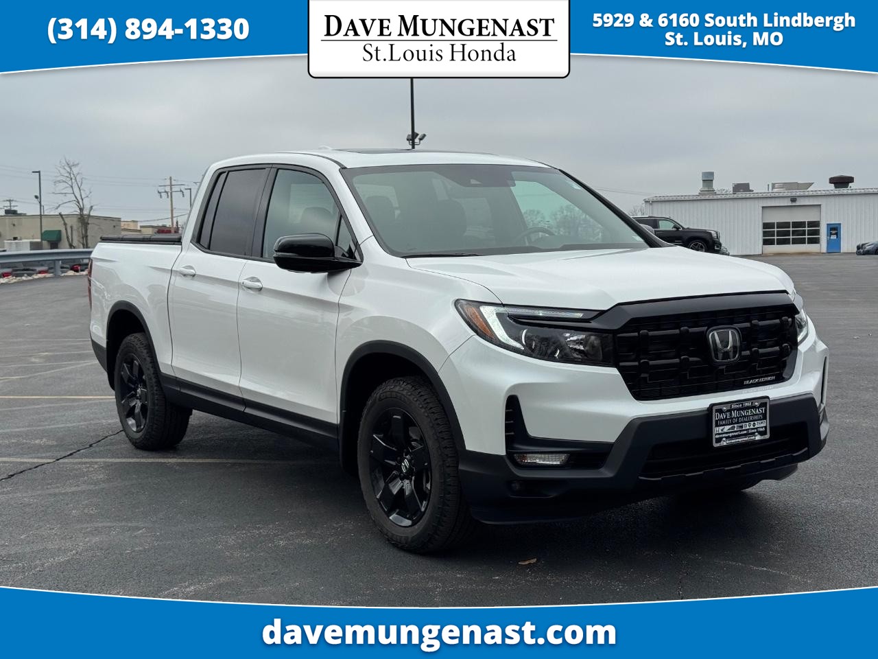 2025 Honda Ridgeline Black Edition's photo