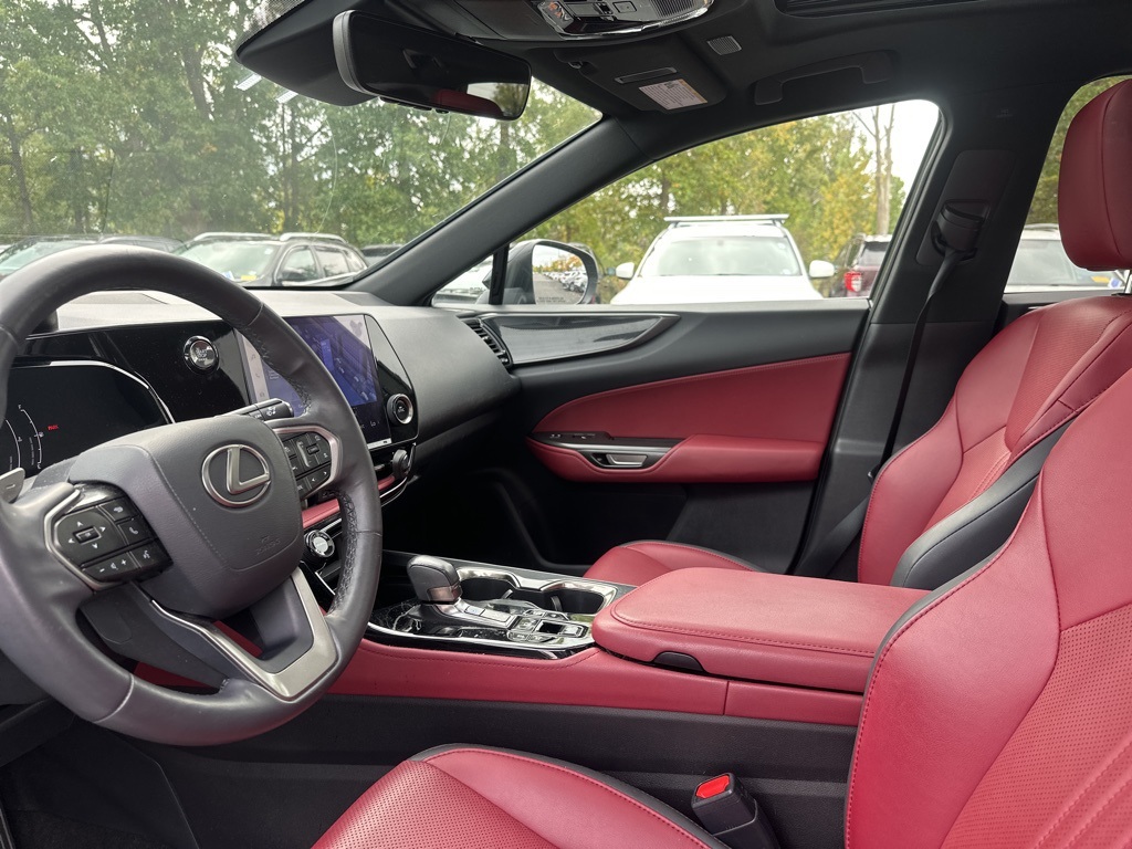 2022 Lexus NX 350 AWD photo 2