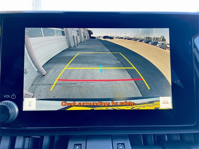 2025 Toyota RAV4 XLE Premium photo 8