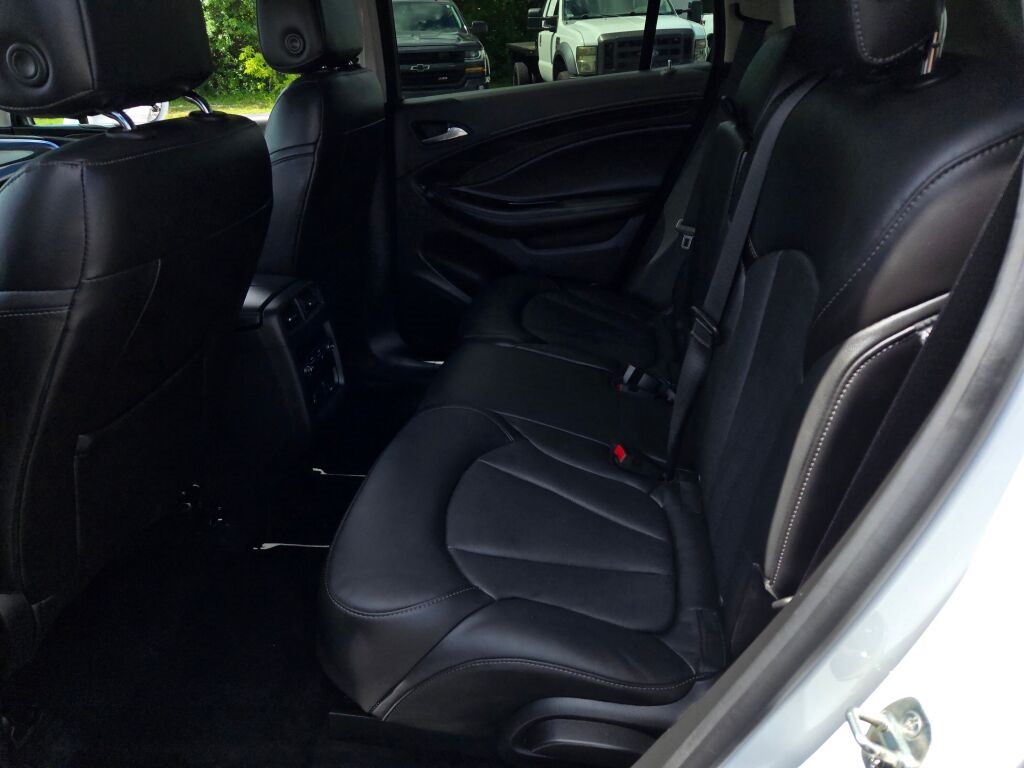 2019 Buick Envision Essence photo 12