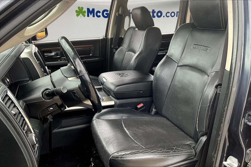 2015 Ram 1500 Laramie photo 14