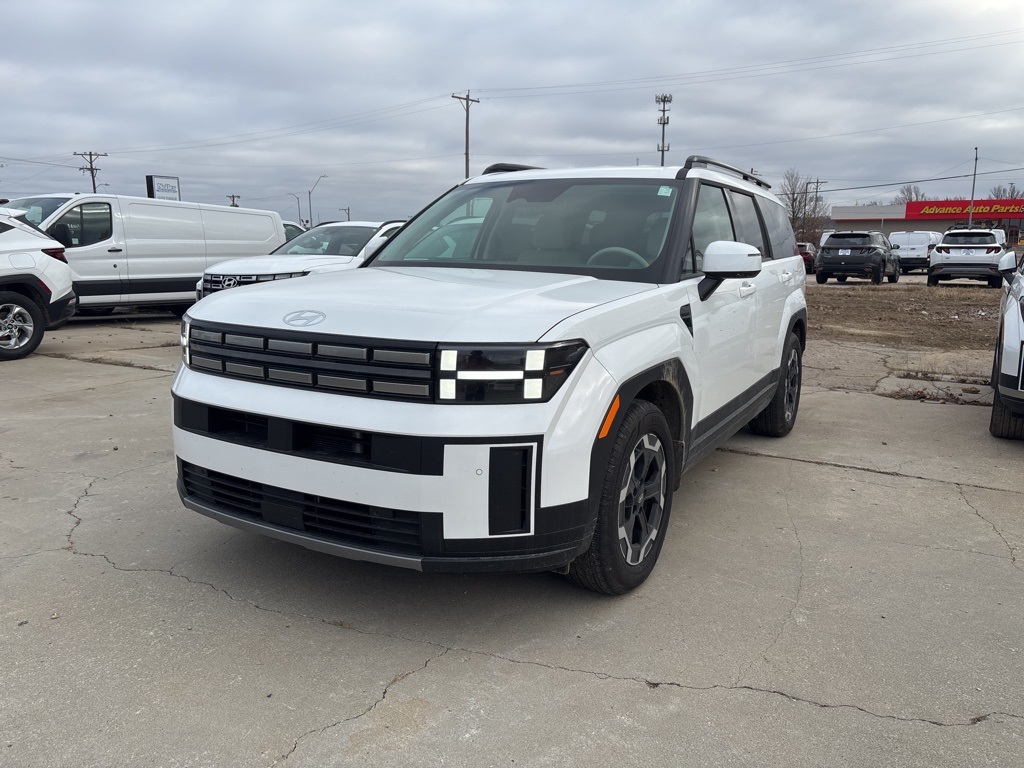 2025 Hyundai Santa Fe SEL's photo