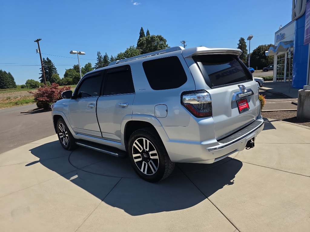 2020 Toyota 4Runner Limited photo 4