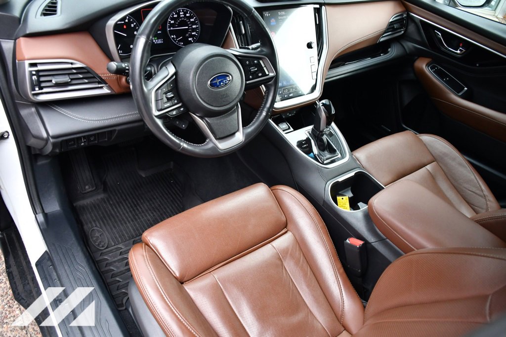 2022 Subaru Outback Touring photo 22