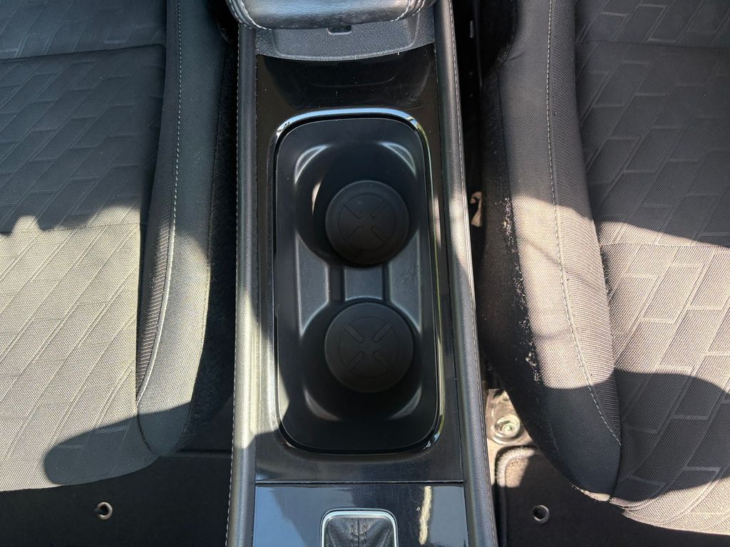 2023 Nissan Kicks SV photo 20
