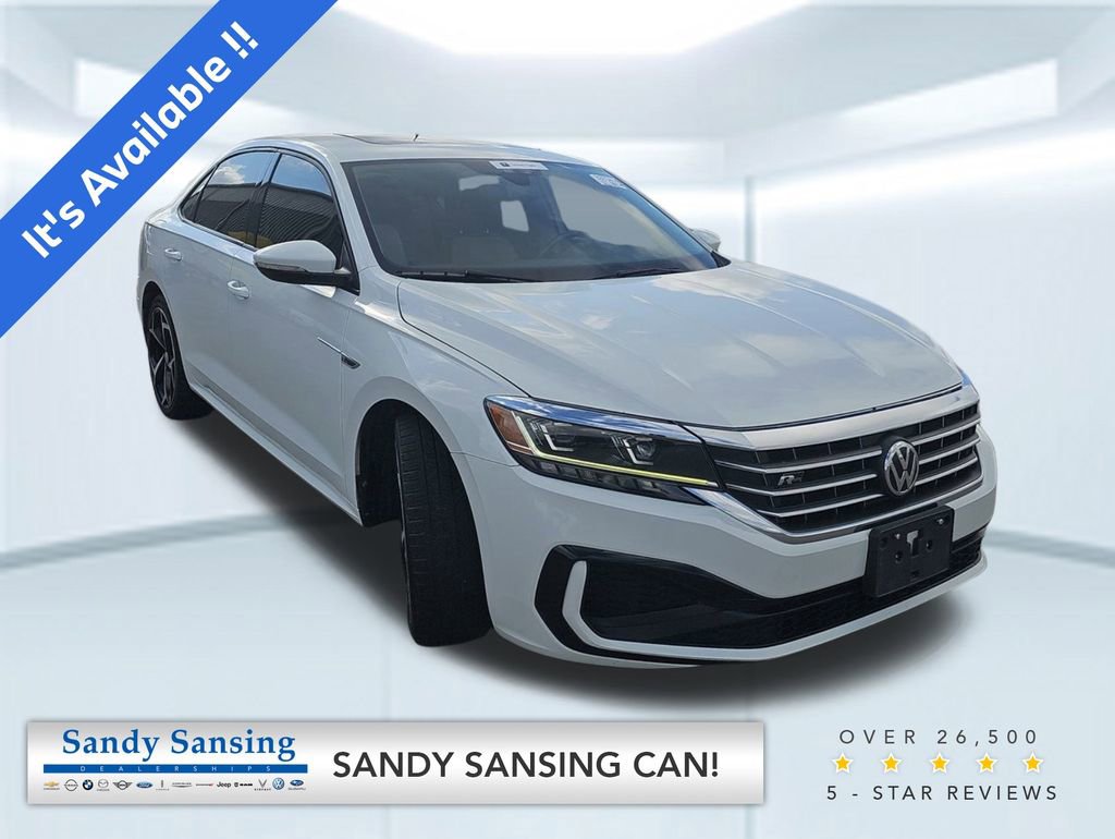 2020 Volkswagen Passat R-Line's photo