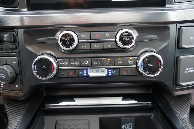 2025 FORD F-250 - Image 38