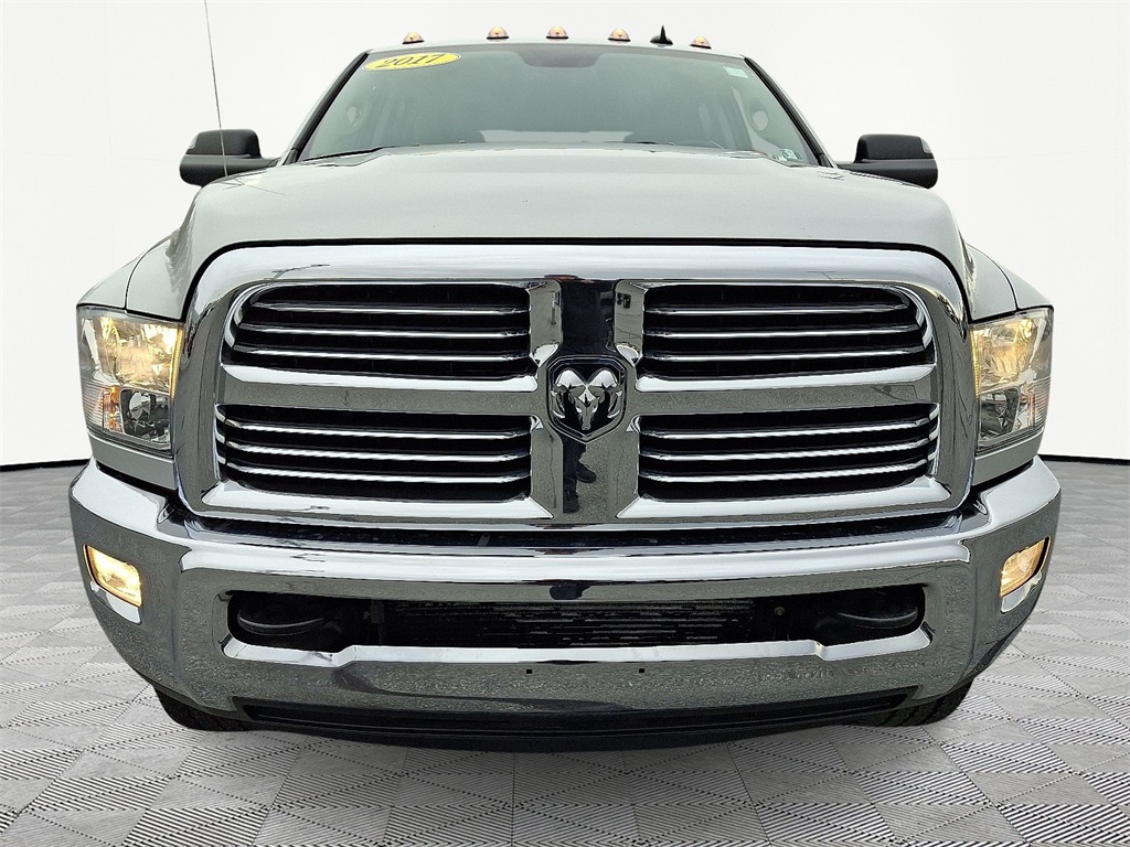 2017 Ram 3500 Big Horn photo 2