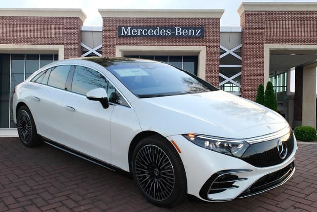 2022 Mercedes Benz EQS Sedan 450 photo 3