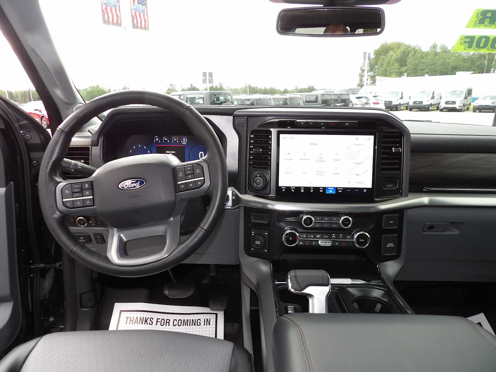 2024 Ford F-150 Lariat photo 17