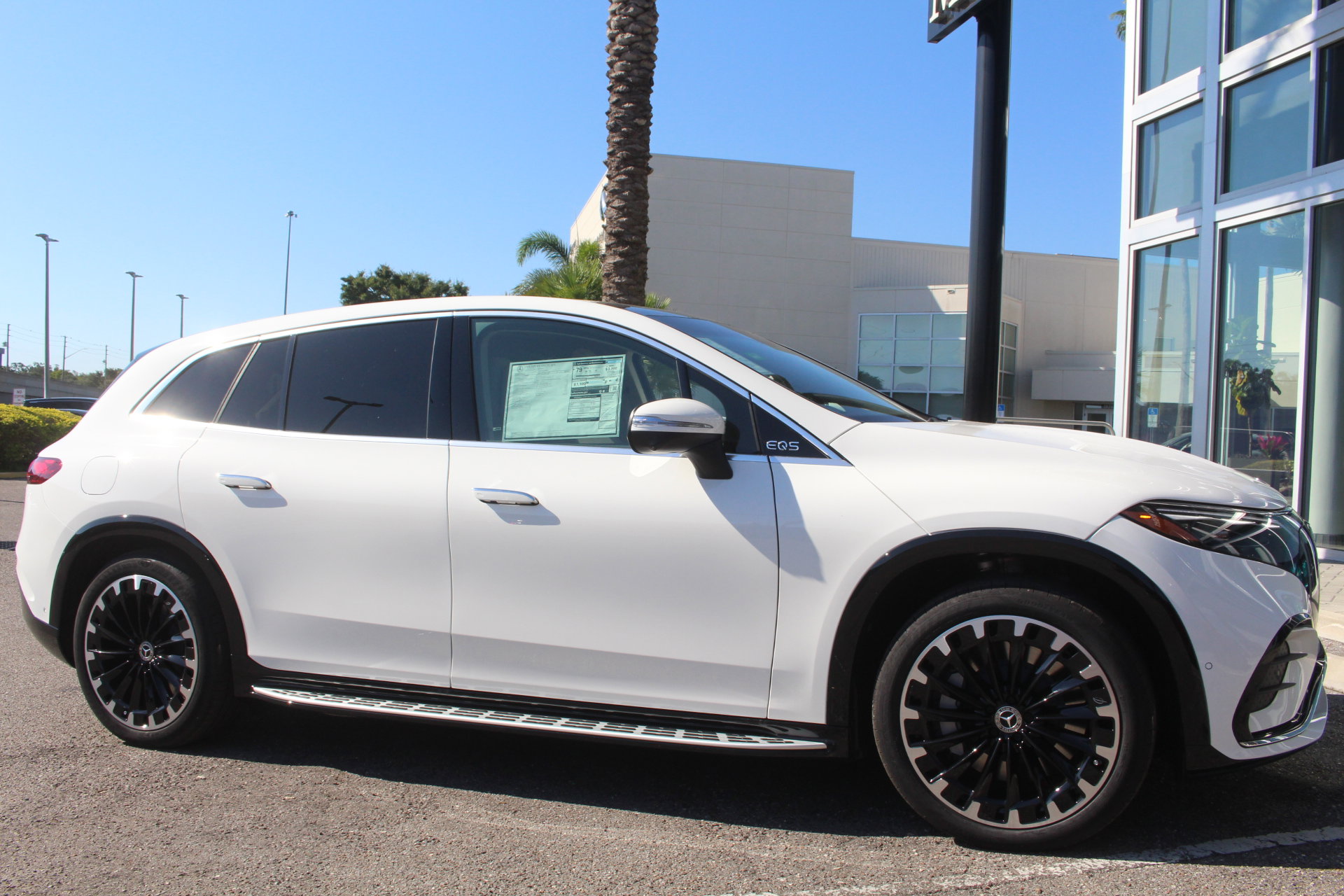 2026 Mercedes Benz EQS SUV 450 4MATIC photo 8