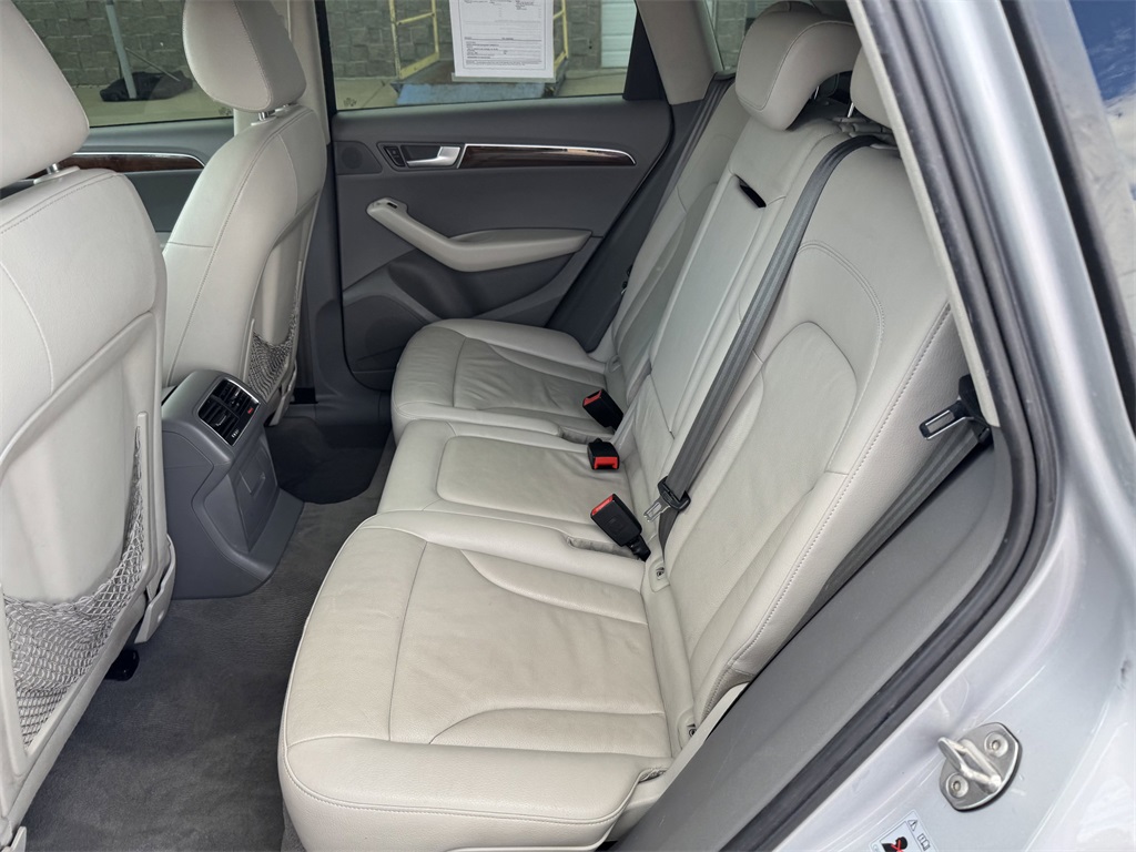 2012 Audi Q5 3.2 Premium Plus photo 22