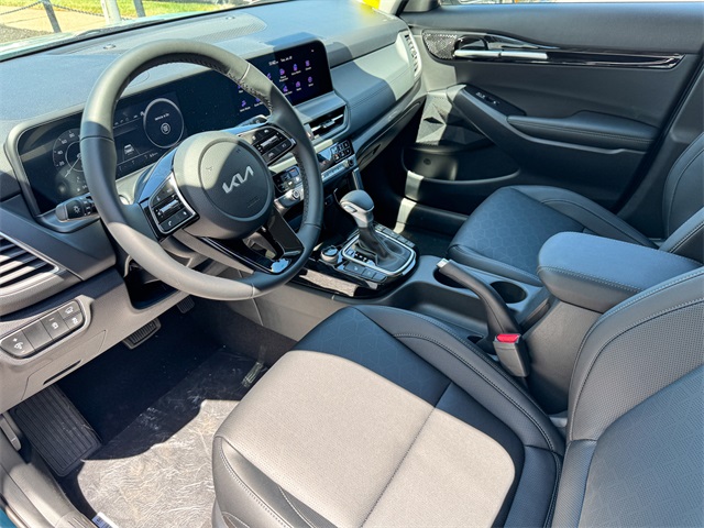 2026 Kia Seltos EX photo 12