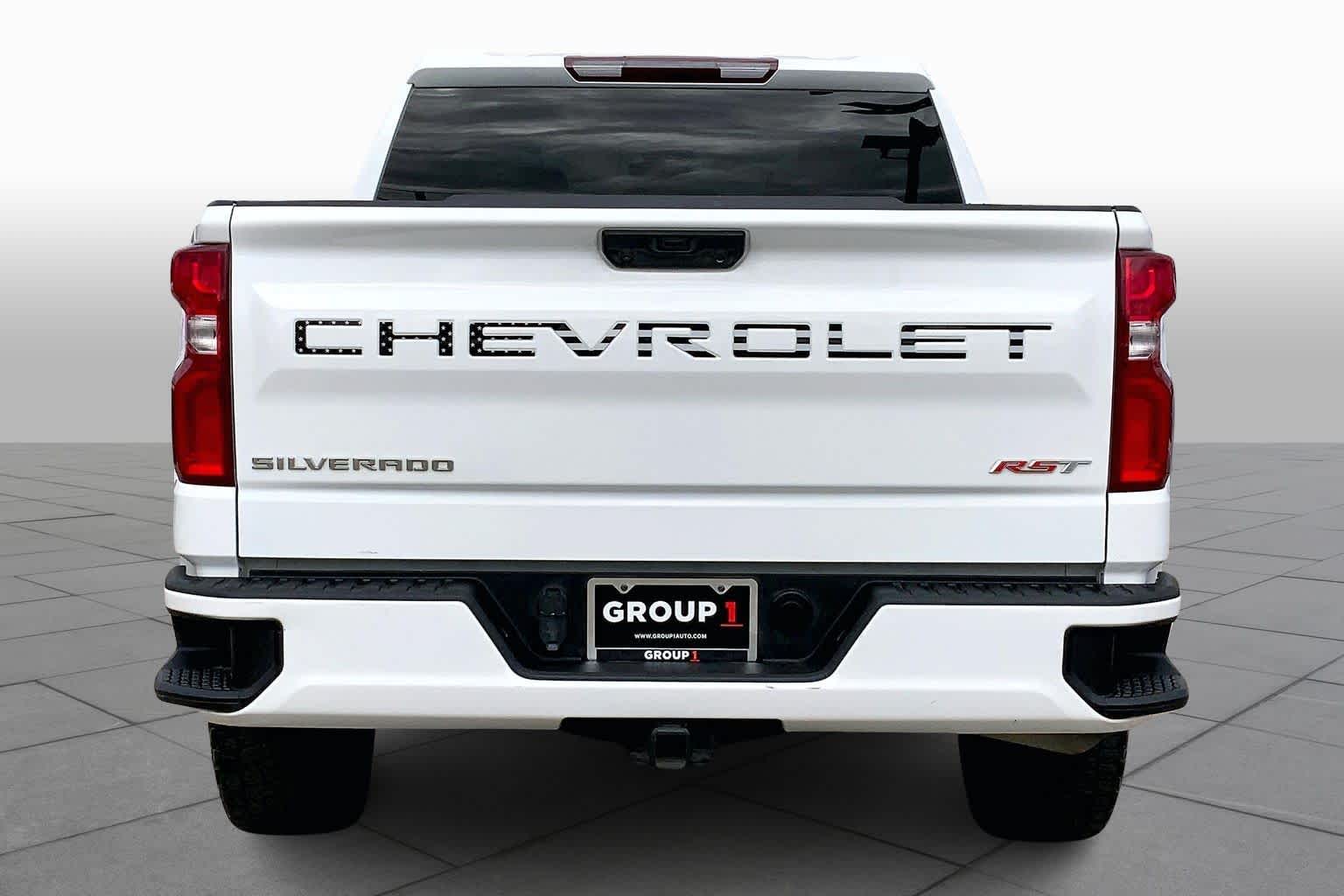 2024 Chevrolet Silverado 1500 RST photo 4