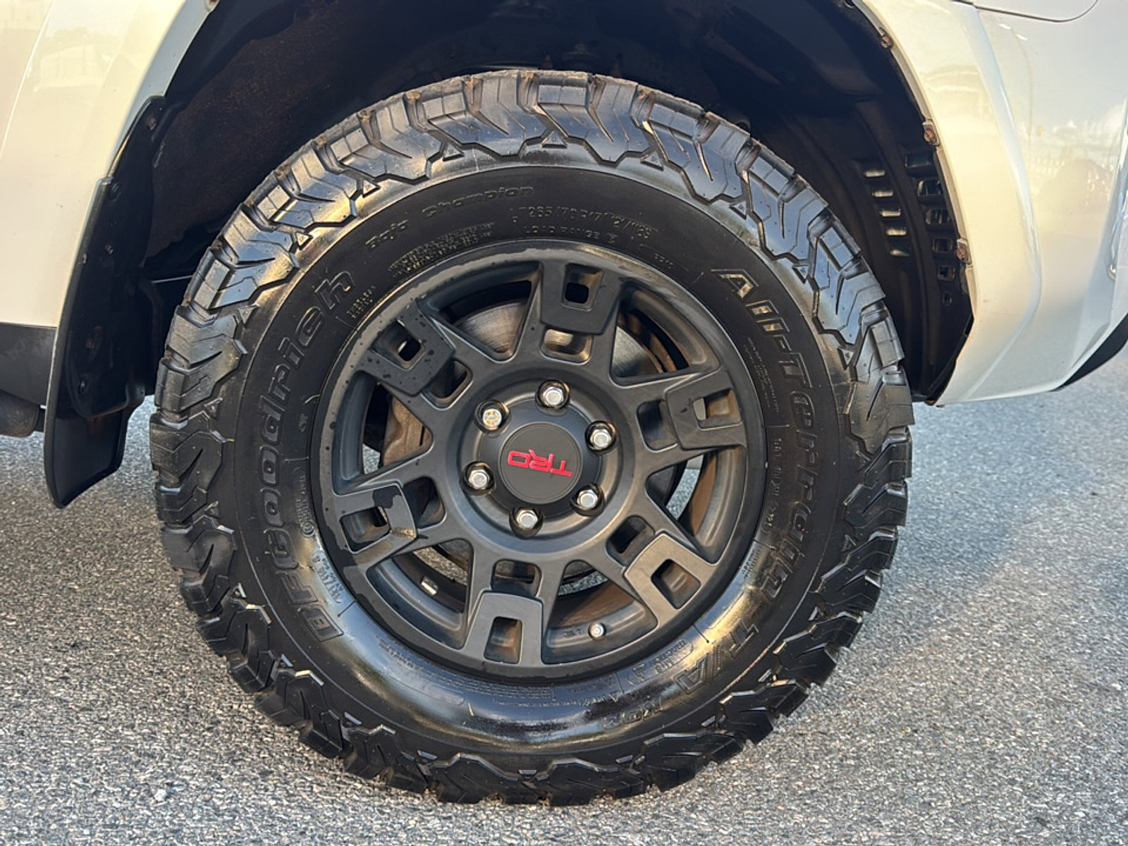 2016 Toyota 4Runner TRD Pro photo 9