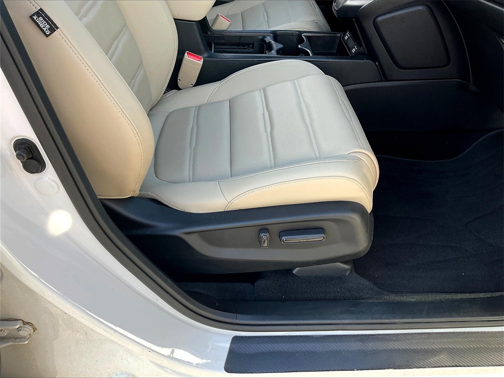 2022 Honda CR-V EX-L photo 35