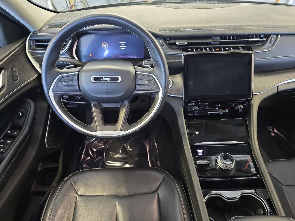 2021 Jeep Grand Cherokee Limited photo 17