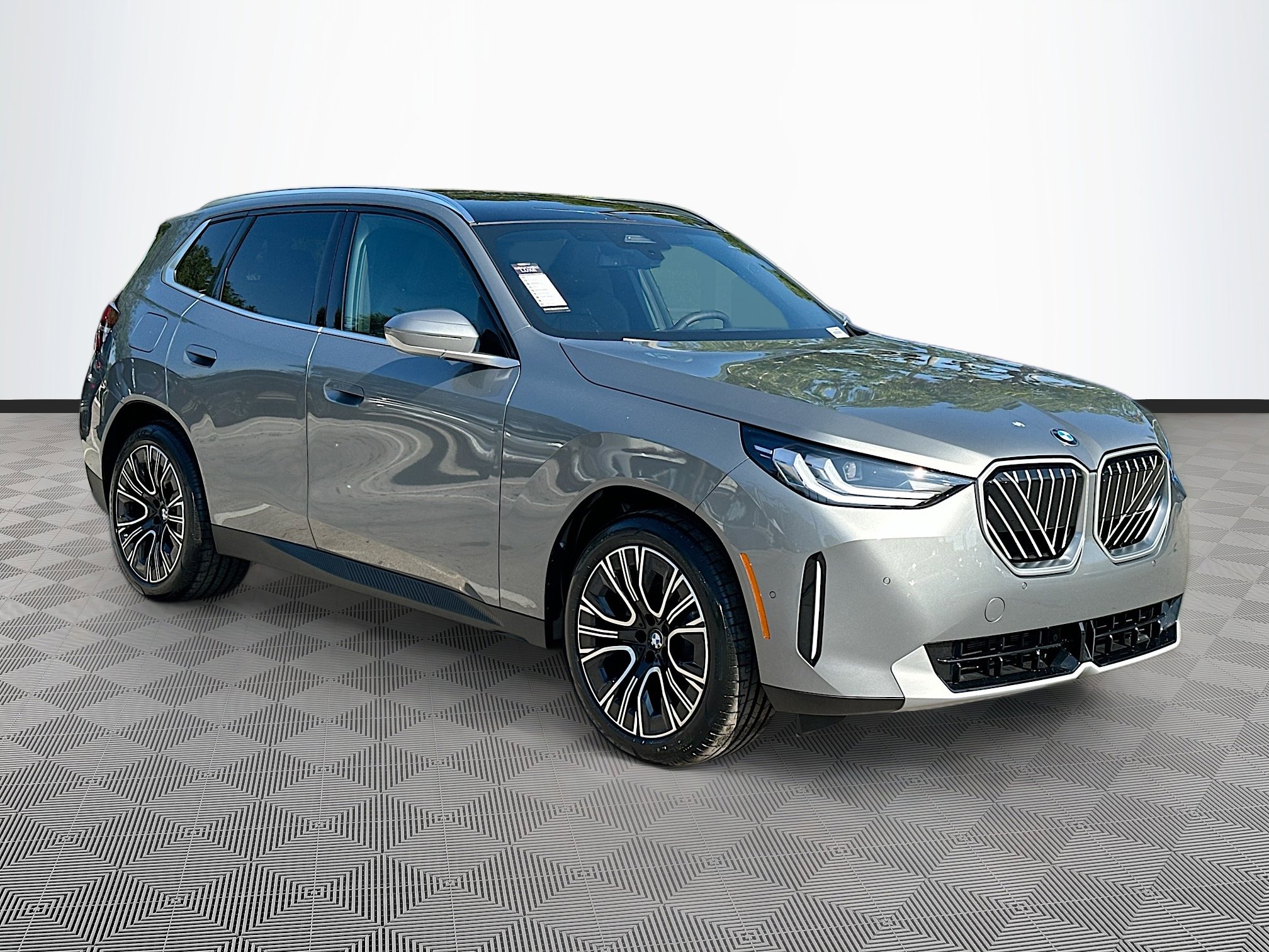 2026 BMW X3 30's photo