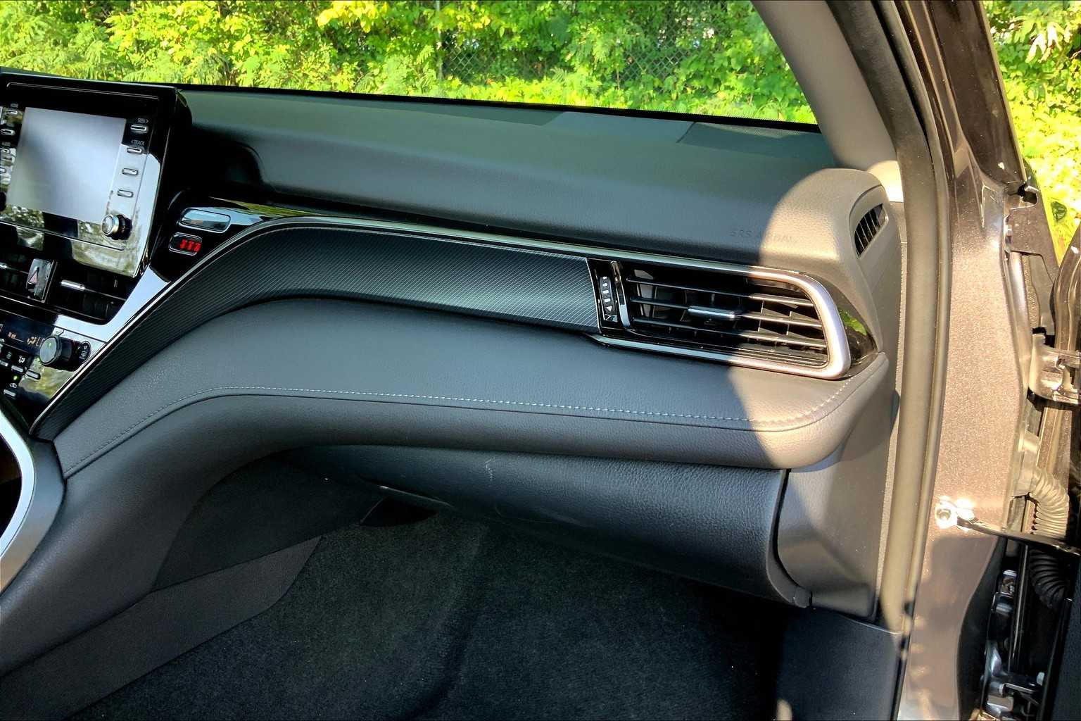 2024 Toyota Camry LE photo 16