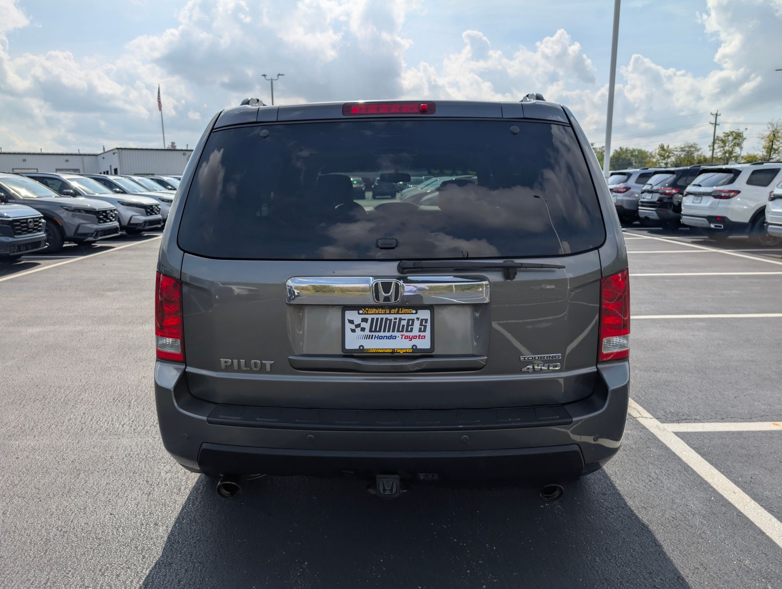 2011 Honda Pilot Touring photo 5