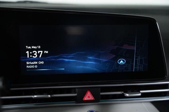 2025 Hyundai Elantra Hybrid Limited photo 8