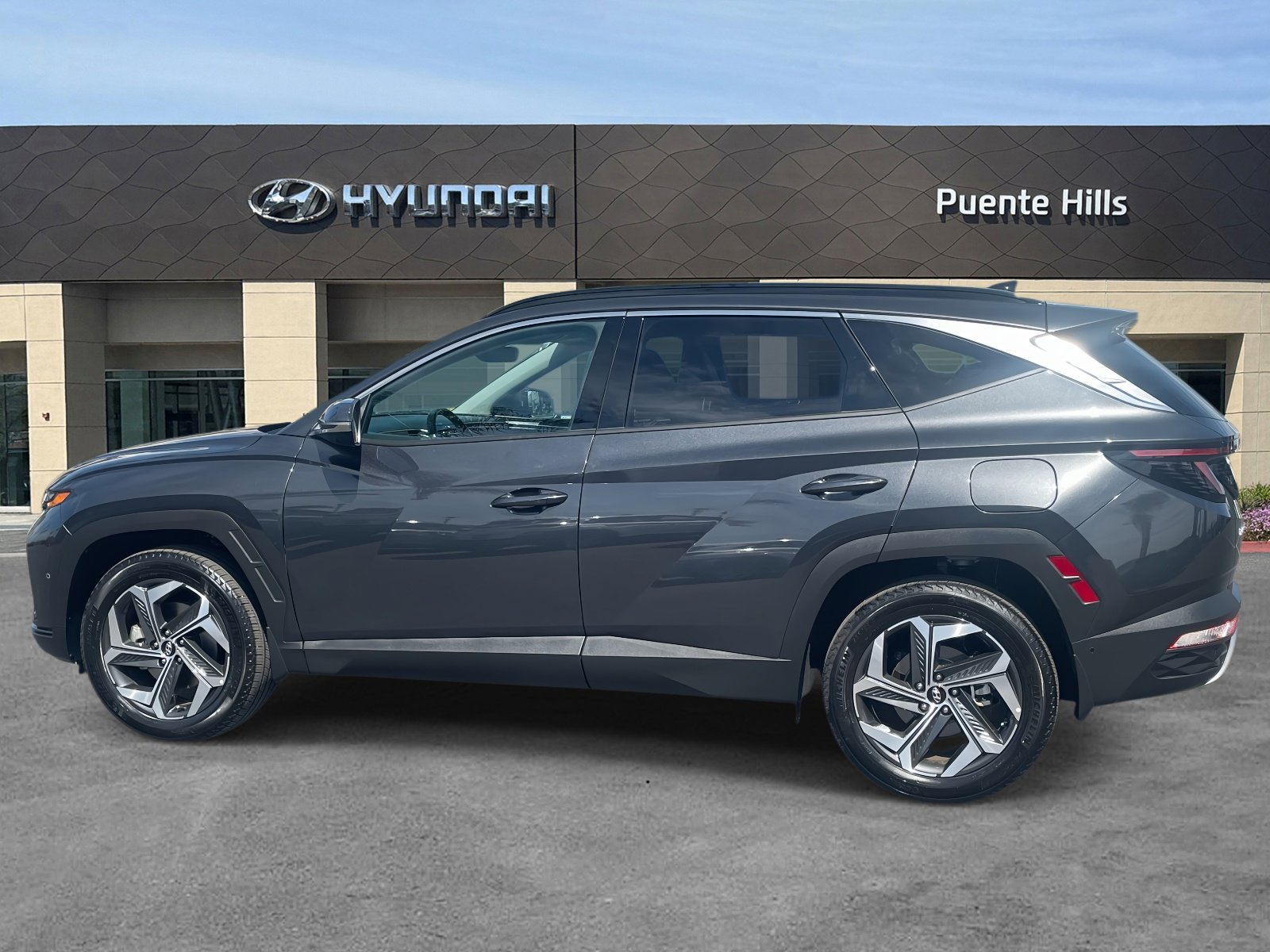 2022 Hyundai Tucson Limited photo 3