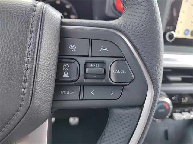 2025 Toyota Tacoma TRD Sport photo 9