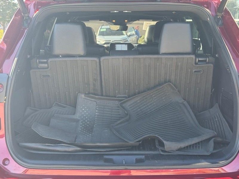 2021 Toyota Highlander XSE photo 4